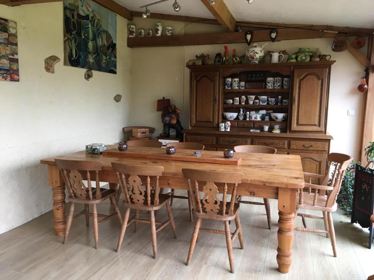 Le Jardin De Rose 24 Feuillebert Romagne 86700 B&B 외부 사진