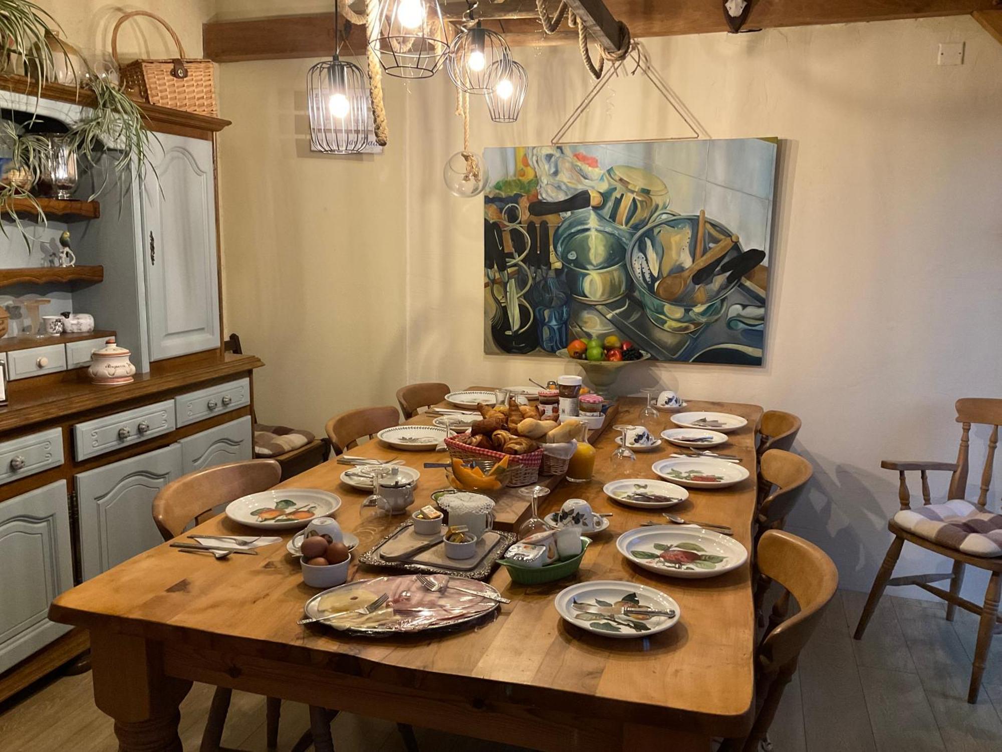 Le Jardin De Rose 24 Feuillebert Romagne 86700 B&B 외부 사진
